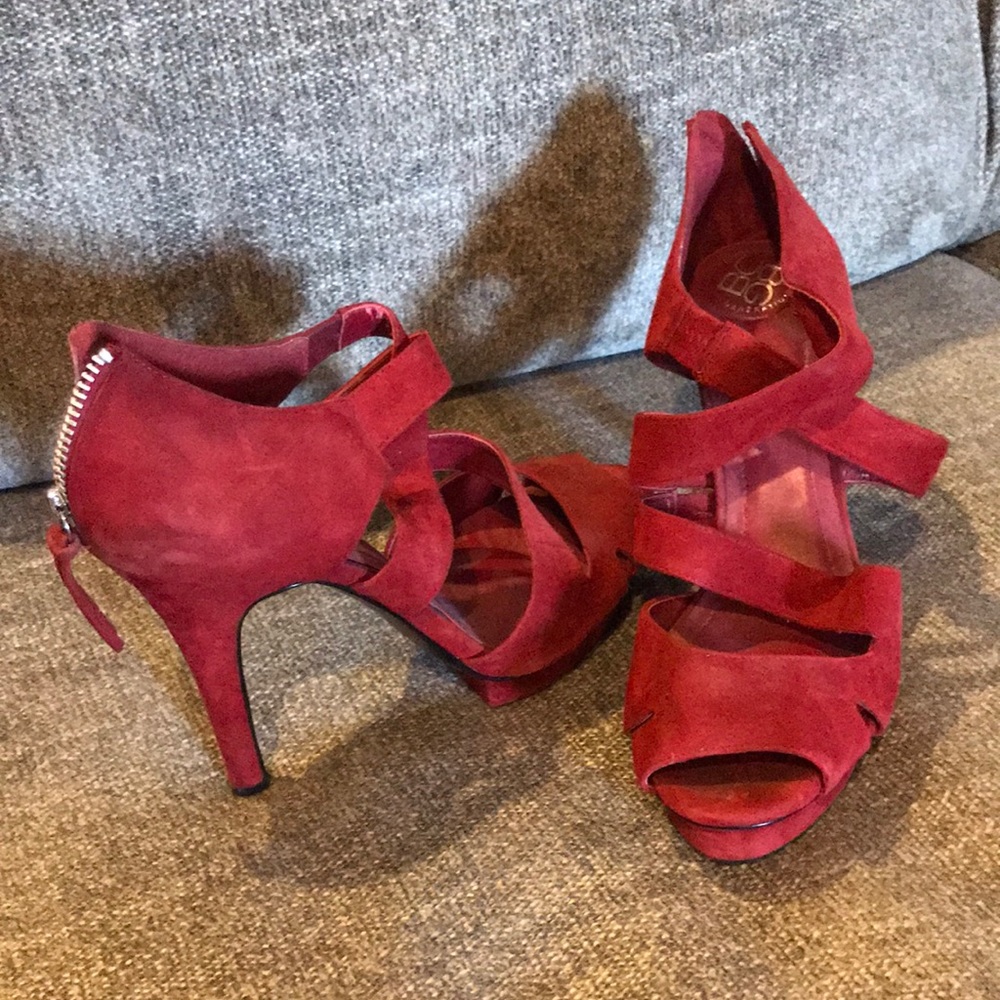 BCBG red suede heels